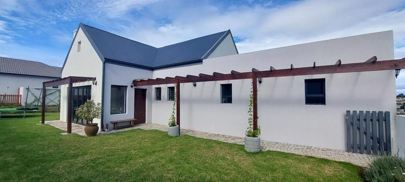 3 Bedroom Property for Sale in Blue Mountain Village Western Cape